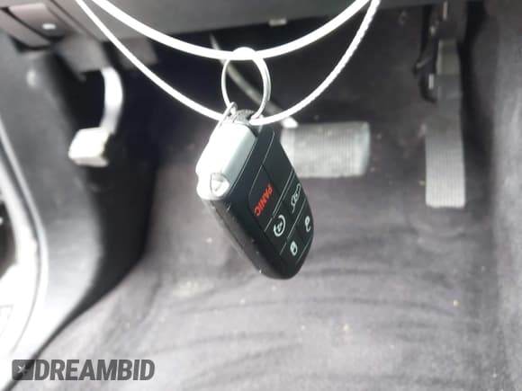 ✅ 2018 Jeep Grand Cherokee High Altitude • VIN: 1C4RJECG1JC455238 • Lot: 42074078. Listed on IAAI with Not provided. Free auction sales archive from the USA and detailed vehicle history report at DreamBid. Image 11.