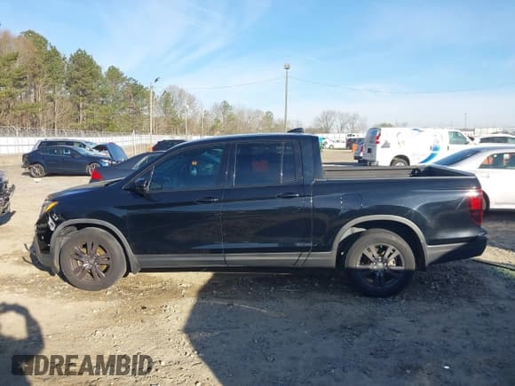 ✅ 2019 Honda Ridgeline Sport • VIN: 5FPYK2F12KB007990 • Lot: 41828709. Listed on IAAI with 67,736 mi. Free auction sales archive from the USA and detailed vehicle history report at DreamBid. Image 14.