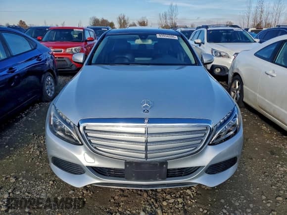 ✅ 2015 Mercedes-Benz C 300 Luxury • VIN: 55SWF4KB2FU016207 • Lot: 93934595. Listed on Copart with 167,632 mi. Free auction sales archive from the USA and detailed vehicle history report at DreamBid. Image 5.