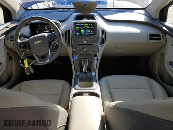 ✅ 2013 Chevrolet Volt • VIN: 1G1RB6E44DU104322 • Lot: 81666144. Wystawiony na Copart z przebiegiem 40 410 mil. Bezpłatny archiwum sprzedaży aukcyjnych z USA i szczegółowy raport historii pojazdu na DreamBid. Zdjęcie 8.