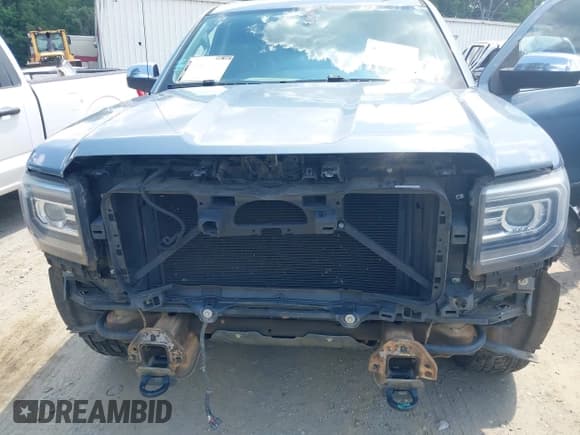 ✅ 2016 GMC Sierra 1500 Denali • VIN: 3GTP1PEC7GG118494 • Lot: 42567049. Listed on IAAI with 163,429 mi. Free auction sales archive from the USA and detailed vehicle history report at DreamBid. Image 6.