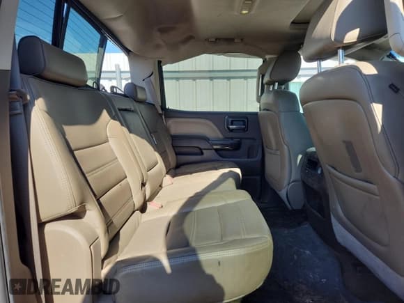 ✅ 2015 GMC Sierra 1500 Denali • VIN: 3GTU2WEJ1FG429636 • Лот: 90252545. Опубликован ранее на Copart с пробегом 180 240 миль. Бесплатный доступ к архиву аукционных продаж из США и подробный отчёт об истории автомобиля на DreamBid. Изображение 10.