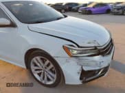 ✅ 2018 Volkswagen Passat SE • VIN: 1VWBA7A38JC006214 • Lot: 43627748. Listed on IAAI with 142,802 mi. Free auction sales archive from the USA and detailed vehicle history report at DreamBid. Image 6.