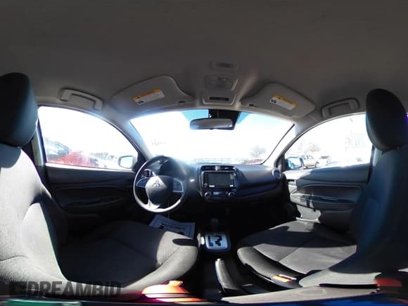 ✅ 2024 Mitsubishi Mirage ES • VIN: ML32FUFJ7RHF03799 • Lot: 41363523. Wystawiony na IAAI z przebiegiem 29 777 mil. Bezpłatny archiwum sprzedaży aukcyjnych z USA i szczegółowy raport historii pojazdu na DreamBid. Zdjęcie 22.