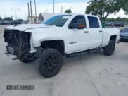 ✅ 2017 Chevrolet Silverado 2500HD Work Truck • VIN: 1GC1KUEY2HF229468 • Lot: 42615385. Wystawiony na IAAI z przebiegiem 88 472 mil. Bezpłatny archiwum sprzedaży aukcyjnych z USA i szczegółowy raport historii pojazdu na DreamBid. Zdjęcie 2.