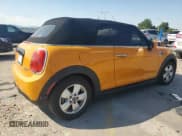 ✅ 2017 MINI Convertible Cooper • VIN: WMWWG5C51H3C19988 • Lot: 68779205. Wystawiony na Copart z przebiegiem 65 985 mil. Bezpłatny archiwum sprzedaży aukcyjnych z USA i szczegółowy raport historii pojazdu na DreamBid. Zdjęcie 3.