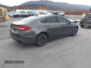 ✅ 2017 Ford Fusion SE • VIN: 3FA6P0T95HR118417 • Lot: 43628334. Wystawiony na IAAI z przebiegiem 89 132 mil. Bezpłatny archiwum sprzedaży aukcyjnych z USA i szczegółowy raport historii pojazdu na DreamBid. Zdjęcie 4.