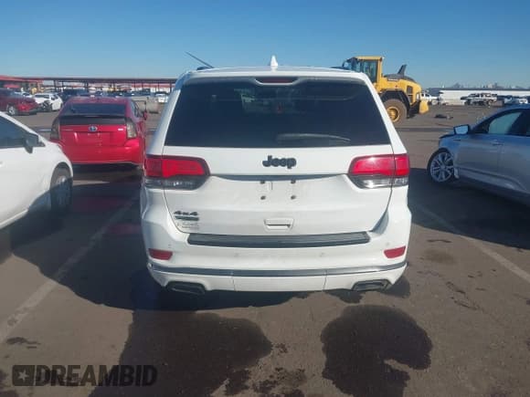 ✅ 2015 Jeep Grand Cherokee Overland • VIN: 1C4RJFCM5FC118476 • Лот: 40777837. Опубликован ранее на IAAI с пробегом 114 041 миль. Бесплатный доступ к архиву аукционных продаж из США и подробный отчёт об истории автомобиля на DreamBid. Изображение 16.