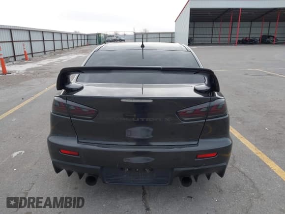 ✅ 2013 Mitsubishi Lancer Evolution GSR • VIN: JA32W8FV8DU012080 • Lot: 41379744. Wystawiony na IAAI z przebiegiem 95 070 mil. Bezpłatny archiwum sprzedaży aukcyjnych z USA i szczegółowy raport historii pojazdu na DreamBid. Zdjęcie 17.