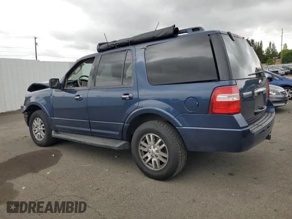 ✅ 2013 Ford Expedition XLT • VIN: 1FMJU1J54DEF09280 • Lot: 68960395. Listed on Copart with 173,614 mi. Free auction sales archive from the USA and detailed vehicle history report at DreamBid. Image 2.