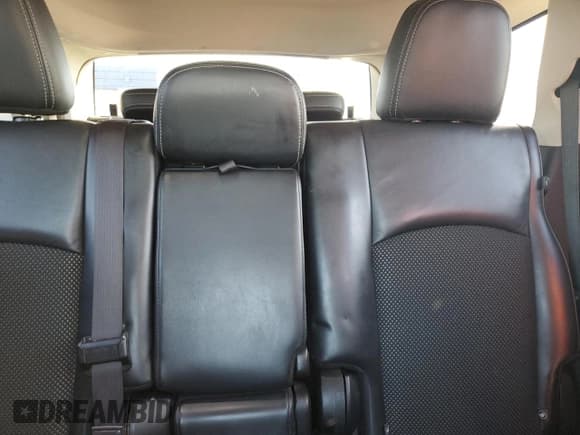 ✅ 2017 Dodge Journey Crossroad Plus • VIN: 3C4PDCGG9HT673603 • Lot: 82416025. Listed on Copart with 113,121 mi. Free auction sales archive from the USA and detailed vehicle history report at DreamBid. Image 10.