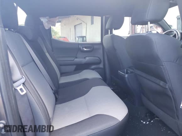 ✅ 2021 Toyota Tacoma SR5 • VIN: 3TMBZ5DN5MM027800 • Lot: 67990345. Listed on Copart with 57,202 mi. Free auction sales archive from the USA and detailed vehicle history report at DreamBid. Image 10.