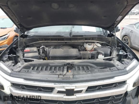 ✅ 2023 Chevrolet Silverado 1500 LT • VIN: 1GCUDDED9PZ295954 • Lot: 41508322. Listed on IAAI with 34,729 mi. Free auction sales archive from the USA and detailed vehicle history report at DreamBid. Image 10.