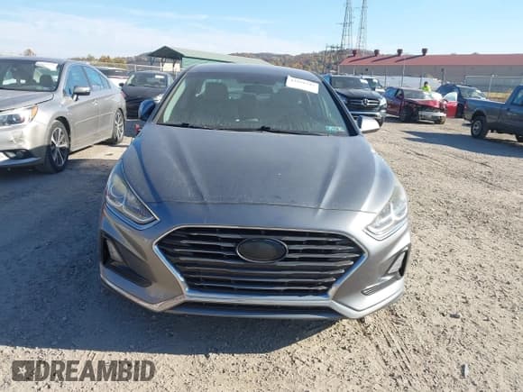 ✅ 2018 Hyundai Sonata SE • VIN: 5NPE24AF7JH637661 • Лот: 43591747. Опубликован ранее на IAAI с пробегом 127 225 миль. Бесплатный доступ к архиву аукционных продаж из США и подробный отчёт об истории автомобиля на DreamBid. Изображение 12.