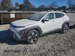 ✅ 2024 Hyundai Kona SEL • VIN: KM8HB3AB1RU110586 • Lot: 83587574. Listed on Copart with 7,552 mi. Free auction sales archive from the USA and detailed vehicle history report at DreamBid. Image 1.