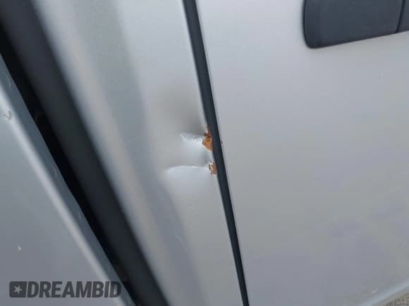 ✅ 2006 Nissan Frontier SE • VIN: 1N6AD07U56C459398 • Лот: 42756580. Опубликован ранее на IAAI с пробегом 145 988 миль. Бесплатный доступ к архиву аукционных продаж из США и подробный отчёт об истории автомобиля на DreamBid. Изображение 18.