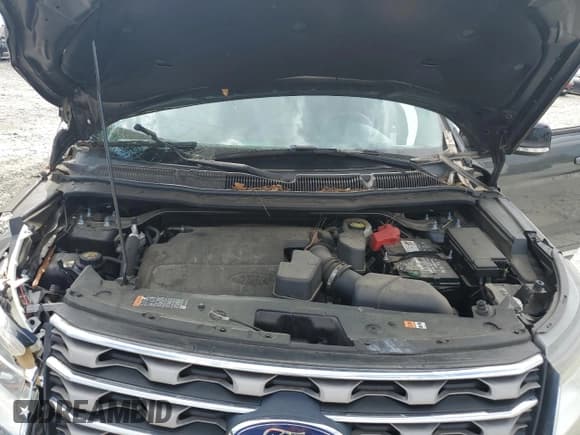 ✅ 2017 Ford Explorer XLT • VIN: 1FM5K7D86HGA94215 • Лот: 81742765. Опубликован ранее на Copart с пробегом 128 063 миль. Бесплатный доступ к архиву аукционных продаж из США и подробный отчёт об истории автомобиля на DreamBid. Изображение 12.