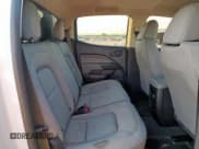 ✅ 2019 Chevrolet Colorado 2WD Work Truck • VIN: 1GCGSBEN5K1266586 • Лот: 84033145. Опубликован ранее на Copart с пробегом 117 017 миль. Бесплатный доступ к архиву аукционных продаж из США и подробный отчёт об истории автомобиля на DreamBid. Изображение 10.