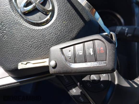 2023 Toyota Camry SE с VIN 4T1G11BKXPU098596, выставлен на аукционе IAAI как лот 42050571 с пробегом 22 817 миль миль и . История ставок и продаж доступна на DreamBid. Изображение 11.