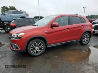 2018 Mitsubishi Outlander SE с VIN JA4AR3AWXJU018511, выставлен на аукционе Copart как лот 84237865 с пробегом 111 100 миль миль и Чистый • Clean title. История ставок и продаж доступна на DreamBid. Изображение 1.