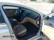 2012 Hyundai Sonata Hybrid с VIN KMHEC4A42CA055288, выставлен на аукционе IAAI как лот 43572297 с пробегом 170 175 миль миль и . История ставок и продаж доступна на DreamBid. Изображение 5.