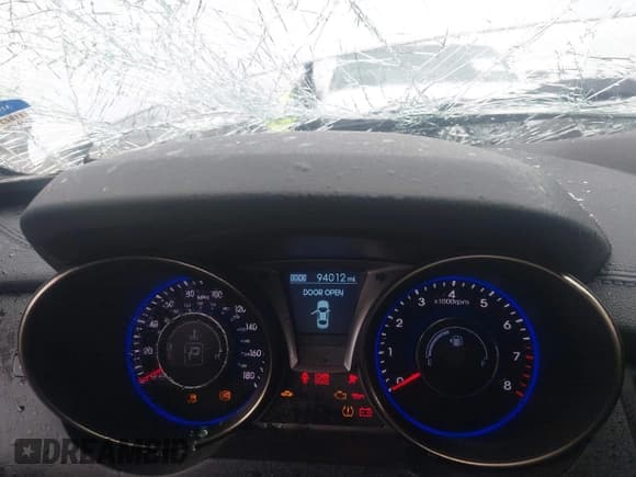 ✅ 2016 Hyundai Genesis Coupe 3.8L Base • VIN: KMHHT6KJ3GU132901 • Lot: 41525043. Wystawiony na IAAI z przebiegiem 94 012 mil. Bezpłatny archiwum sprzedaży aukcyjnych z USA i szczegółowy raport historii pojazdu na DreamBid. Zdjęcie 7.