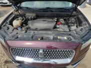 ✅ 2019 Lincoln Nautilus Reserve • VIN: 2LMPJ8LP4KBL21690 • Lot: 69471985. Wystawiony na Copart z przebiegiem 85 647 mil. Bezpłatny archiwum sprzedaży aukcyjnych z USA i szczegółowy raport historii pojazdu na DreamBid. Zdjęcie 12.