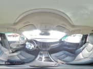 ✅ 2022 Volvo XC60 Momentum • VIN: YV4L12DK7N1920806 • Lot: 84168525. Wystawiony na Copart z przebiegiem 44 991 mil. Bezpłatny archiwum sprzedaży aukcyjnych z USA i szczegółowy raport historii pojazdu na DreamBid. Zdjęcie 15.