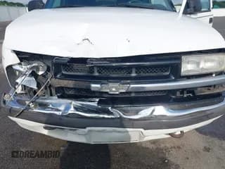 ✅ 2001 Chevrolet Blazer LT • VIN: 1GNDT13W912206512 • Lot: 42752143. Wystawiony na IAAI z przebiegiem 218 600 mil. Bezpłatny archiwum sprzedaży aukcyjnych z USA i szczegółowy raport historii pojazdu na DreamBid. Zdjęcie 6.