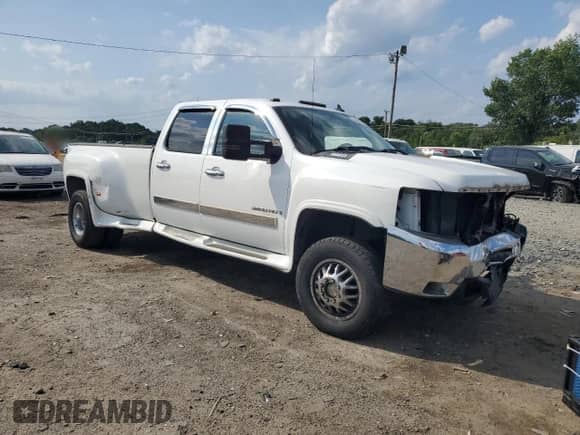 2008 Chevrolet Silverado 3500HD DRW LTZ с VIN 1GCJK33698F146079, выставлен на аукционе Copart как лот 64493805 с пробегом 191 685 миль миль и Списание • Salvage title. История ставок и продаж доступна на DreamBid. Изображение 4.