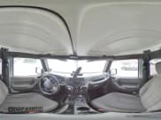 ✅ 2017 Jeep Wrangler Unlimited Sport • VIN: 1C4BJWDGXHL705270 • Лот: 81646155. Опубликован ранее на Copart с пробегом 89 720 миль. Бесплатный доступ к архиву аукционных продаж из США и подробный отчёт об истории автомобиля на DreamBid. Изображение 16.