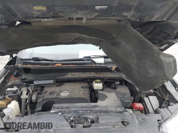 ✅ 2014 Nissan Pathfinder S • VIN: 5N1AR2MN4EC679445 • Lot: 41893251. Listed on IAAI with 189,848 mi. Free auction sales archive from the USA and detailed vehicle history report at DreamBid. Image 10.