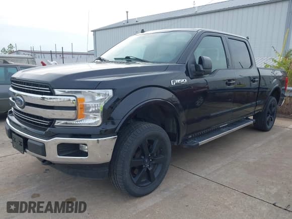 ✅ 2020 Ford F-150 XL • VIN: 1FTFW1E42LKD03137 • Lot: 43259775. Wystawiony na IAAI z przebiegiem 98 776 mil. Bezpłatny archiwum sprzedaży aukcyjnych z USA i szczegółowy raport historii pojazdu na DreamBid. Zdjęcie 18.