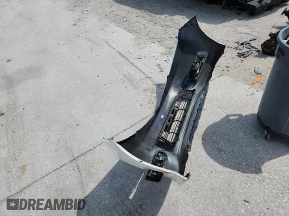 ✅ 2013 Honda Fit Sport • VIN: JHMGE8H58DC021342 • Lot: 80742695. Listed on Copart with 213,093 mi. Free auction sales archive from the USA and detailed vehicle history report at DreamBid. Image 12.