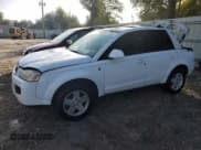 ✅ 2006 Saturn VUE • VIN: 5GZCZ534X6S807958 • Lot: 73876644. Wystawiony na Copart z przebiegiem 181 197 mil. Bezpłatny archiwum sprzedaży aukcyjnych z USA i szczegółowy raport historii pojazdu na DreamBid. Zdjęcie 1.