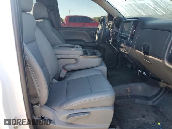 ✅ 2018 GMC Sierra 1500 • VIN: 1GTN1LEH1JZ227293 • Лот: 82114935. Опубликован ранее на Copart с пробегом 113 938 миль. Бесплатный доступ к архиву аукционных продаж из США и подробный отчёт об истории автомобиля на DreamBid. Изображение 10.