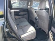 ✅ 2018 Toyota Highlander LE Plus • VIN: 5TDBZRFH7JS911151 • Lot: 43815593. Wystawiony na IAAI z przebiegiem 155 262 mil. Bezpłatny archiwum sprzedaży aukcyjnych z USA i szczegółowy raport historii pojazdu na DreamBid. Zdjęcie 8.