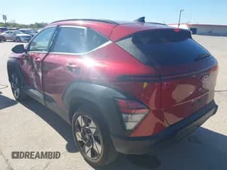 ✅ 2024 Hyundai Kona SEL • VIN: KM8HBCAB4RU147342 • Лот: 43588236. Опубликован ранее на IAAI с пробегом 42 846 миль. Бесплатный доступ к архиву аукционных продаж из США и подробный отчёт об истории автомобиля на DreamBid. Изображение 3.