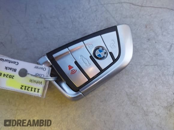 ✅ 2024 BMW 8 Series M850i • VIN: WBAGV8C00RCN95483 • Lot: 41294811. Listed on IAAI with Not provided. Free auction sales archive from the USA and detailed vehicle history report at DreamBid. Image 11.