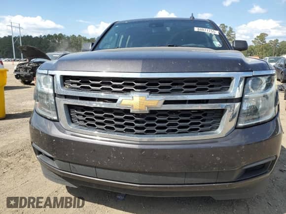 2018 Chevrolet Suburban LS с VIN 1GNSCGKC9JR153299, выставлен на аукционе Copart как лот 84071755 с пробегом 174 503 миль миль и Списание • Salvage title. История ставок и продаж доступна на DreamBid. Изображение 5.