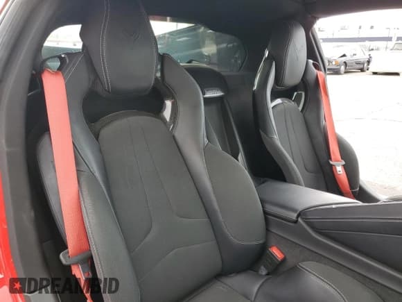 ✅ 2023 Chevrolet Corvette 1LT • VIN: 1G1YA2D40P5132626 • Lot: 92949105. Listed on Copart with 24,161 mi. Free auction sales archive from the USA and detailed vehicle history report at DreamBid. Image 10.