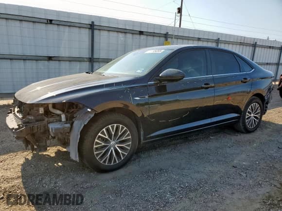✅ 2019 Volkswagen Jetta SEL • VIN: 3VWEB7BU0KM259867 • Лот: 56995055. Опубликован ранее на Copart с пробегом 64 526 миль. Бесплатный доступ к архиву аукционных продаж из США и подробный отчёт об истории автомобиля на DreamBid. Изображение 1.