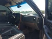 ✅ 2005 Chevrolet Silverado 2500HD LT • VIN: 1GCHK23285F967353 • Lot: 42746677. Wystawiony na IAAI z przebiegiem Nie podano. Bezpłatny archiwum sprzedaży aukcyjnych z USA i szczegółowy raport historii pojazdu na DreamBid. Zdjęcie 5.