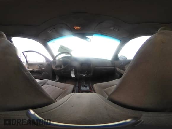 2004 Hyundai Sonata GLS z VIN KMHWF35H74A995106, wystawiony jako IAAI lot #41478439 z przebiegiem 212 914 mil mil oraz . Historia ofert i sprzedaży dostępna na DreamBid. Obrazek 18.