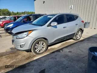 2010 Hyundai Tucson GLS с VIN KM8JUCAC9AU023429, выставлен на аукционе Copart как лот 84270025 с пробегом 165 645 миль миль и На запчасти • Non repairable. История ставок и продаж доступна на DreamBid. Изображение 1.