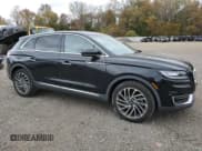 ✅ 2019 Lincoln Nautilus Reserve • VIN: 2LMPJ6L90KBL51257 • Lot: 89906745. Listed on Copart with 71,040 mi. Free auction sales archive from the USA and detailed vehicle history report at DreamBid. Image 4.