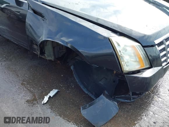 ✅ 2013 Cadillac CTS Luxury • VIN: 1G6DG5E56D0115726 • Lot: 41996717. Listed on IAAI with 216,011 mi. Free auction sales archive from the USA and detailed vehicle history report at DreamBid. Image 6.