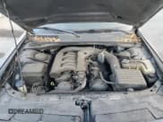 ✅ 2010 Dodge Challenger SE • VIN: 2B3CJ4DVXAH212457 • Lot: 87268434. Wystawiony na Copart z przebiegiem Nie podano. Bezpłatny archiwum sprzedaży aukcyjnych z USA i szczegółowy raport historii pojazdu na DreamBid. Zdjęcie 11.