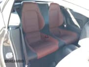 ✅ 2017 Ford Mustang GT Premium • VIN: 1FATP8FFXH5316920 • Lot: 40822348. Wystawiony na IAAI z przebiegiem 18 983 mil. Bezpłatny archiwum sprzedaży aukcyjnych z USA i szczegółowy raport historii pojazdu na DreamBid. Zdjęcie 8.