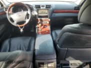 ✅ 2011 Lexus LS 460 • VIN: JTHCL5EF8B5009614 • Лот: 81552505. Опубликован ранее на Copart с пробегом 156 671 миль. Бесплатный доступ к архиву аукционных продаж из США и подробный отчёт об истории автомобиля на DreamBid. Изображение 8.